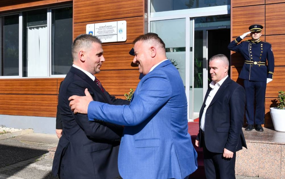 Kolonel Gazmend Hoxha, pret në takim drejtorin e Policisë së Shtetit të Republikës së Shqipërisë