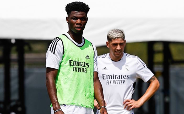 Gazetari spanjoll e zbulon “spiunin” te Real Madridi