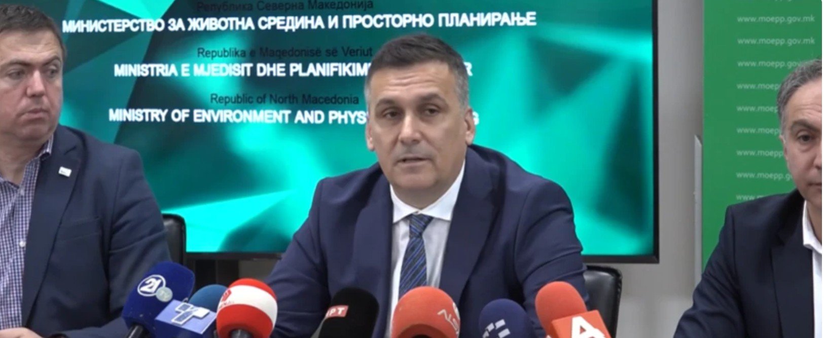 Hoxha: Së shpejti do të jenë gati qendrat rajonale për grumbullimin e mbeturinave