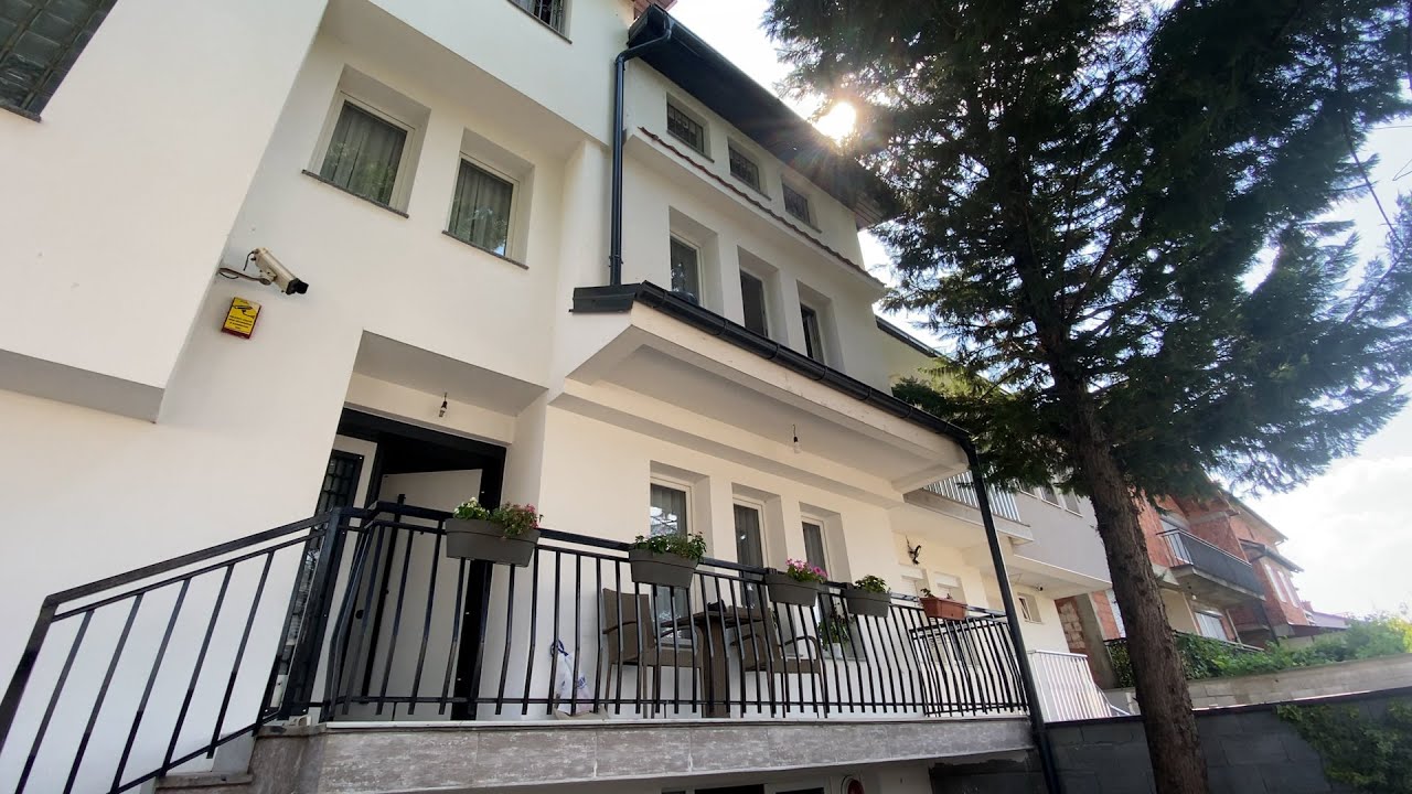 Katër persona largohen nga shtëpia e sigurt në Gjakovë, dy gjenden nga policia