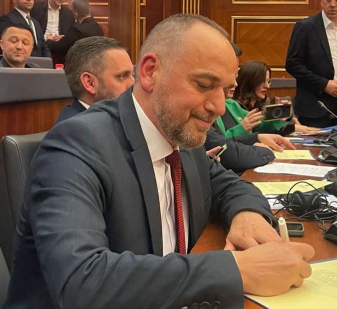 Haskuka: Qytetarët do ta ndëshkojnë opozitën më 7 qershor - LVV pritet ta kalojë sërish 50 për qind