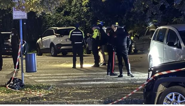 Përleshja e armatosur e dy grupeve shqiptare me tre të plagosur në Itali, ‘molla e sherrit’ një vajzë!