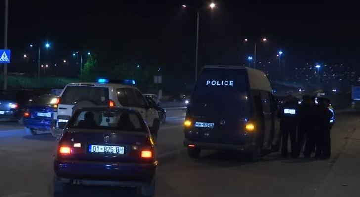 Vazhdojnë kërkimet për gruan e zhdukur në Deçan, mësohet se s’është hera e parë që largohet nga shtëpia