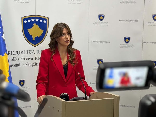 ​Dështon mbledhja e kryesisë, Haxhiu: Isha vetëm unë dhe nënkryetarja Rexhepi