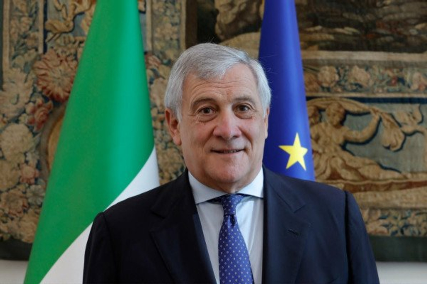 italia-ne-krizen-e-hormuzit-diplomacia-misionet-detare-dhe-siguria-ushqimore