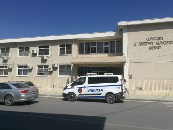 Shpërndanin kokainë në lokal nate, dënohen pronari dhe tre anëtarë të stafit