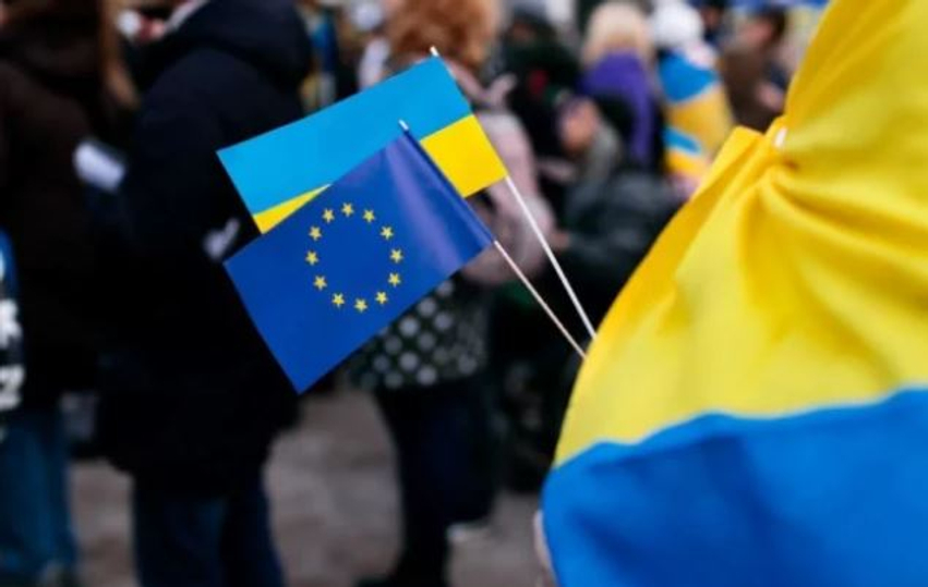 BE mund të zgjasë regjimin e mbrojtjes së përkohshme për ukrainasit deri në vitin 2028