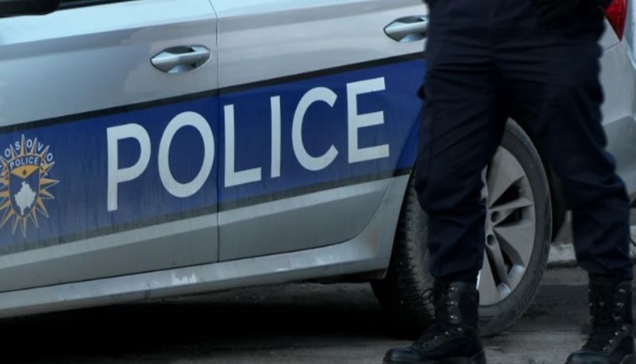 “Kontrabandë me migrantë” nga Sudani dhe Bangladeshi, tre të arrestuar në Prishtinë