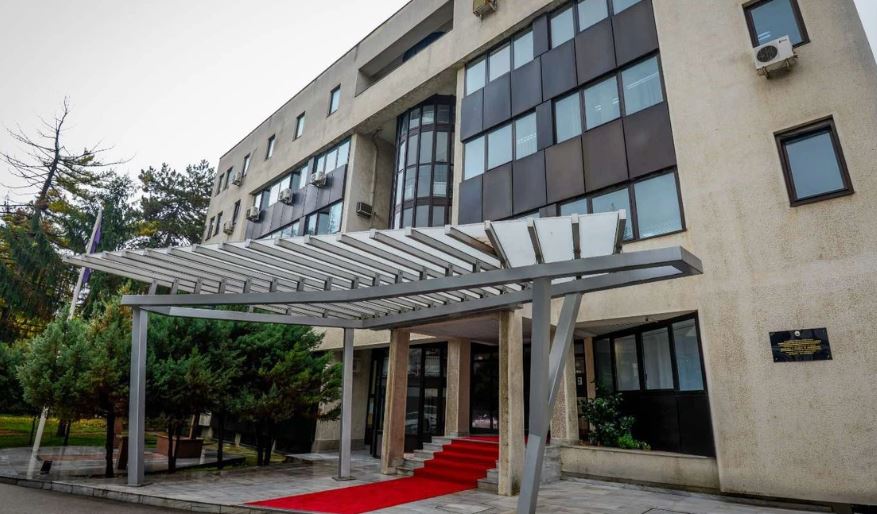 MPB: Nuk ka ndonjë lidhje midis raportimeve të rreme për bomba në Maqedoni dhe atyre në rajon, IP adresat nuk përputhen