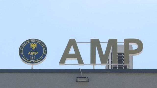 AMP zbarkon në Sarandë/ Urdhër-arreste për disa efektivë policie