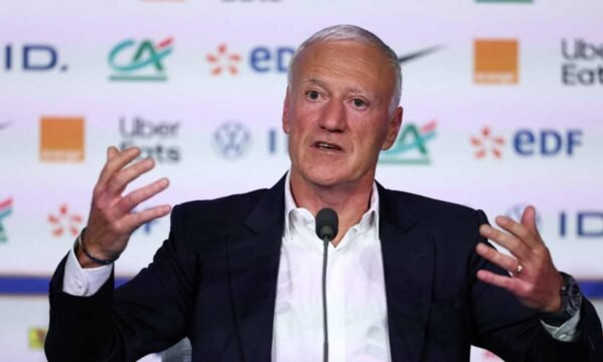 deschamps-flet-per-mundesine-e-drejtimit-te-italise