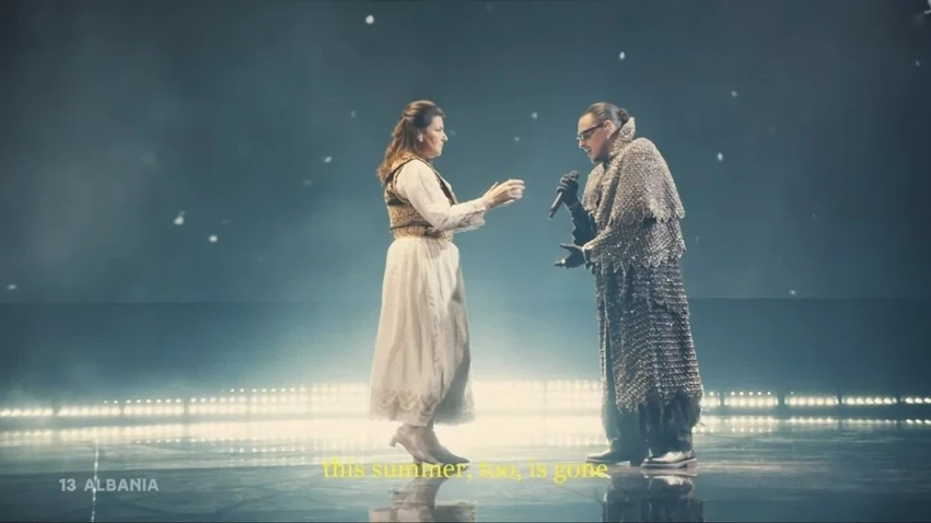 Gjithnjë e më shumë konkurrentë në Eurovision këndojnë në gjuhët e tyre amtare  anglishtja nuk është më e paprekshme