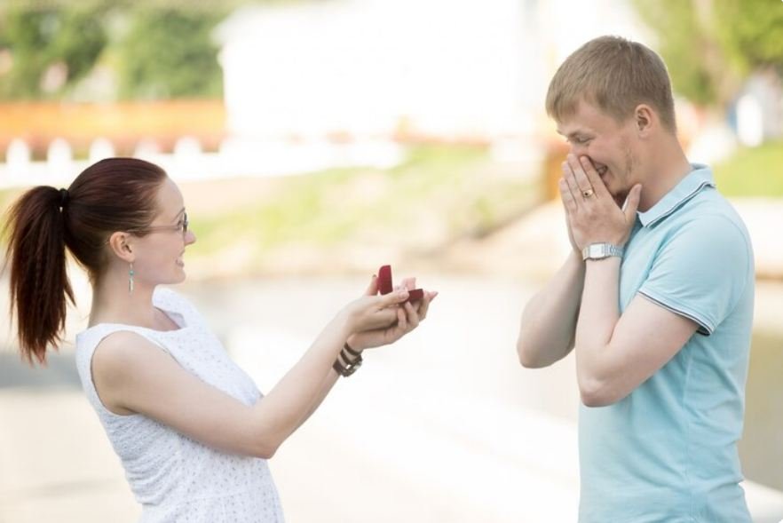 Kimi apo përputhshmëri? 10 shenja që po romantizoni personin e gabuar