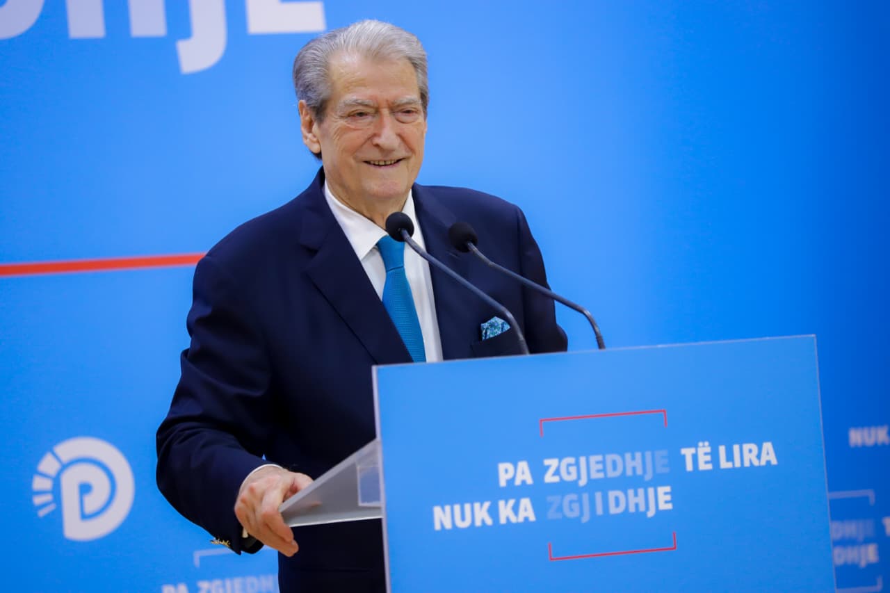 Sela padi të re për Berishën/ Kandidatja e skualifikuar nga gara për kryetar të PD plotëson detajet e munguara