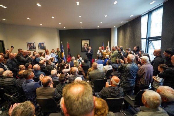 ​Abdixhiku dhe Osmani në Ferizaj: Bashkimi ynë, ndoshta më së shumti, u ndie në këtë qytet