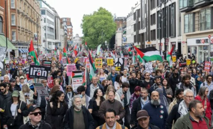 Londra nën masa të rrepta sigurie, mijëra qytetarë kundër Starmer