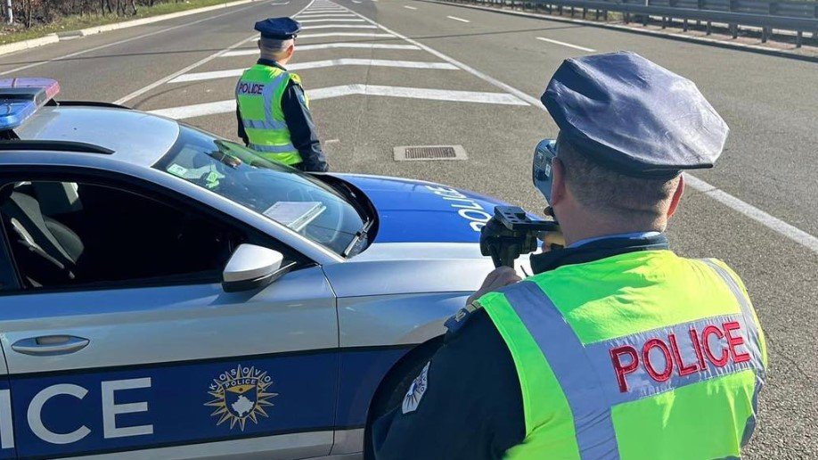 Kanosi policinë gjatë kontrollit, arrestohet i dyshuari në Pejë