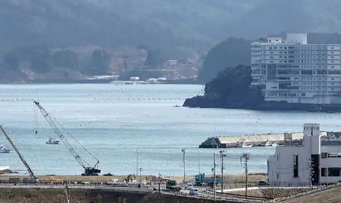 Japonia lëkundet nga tërmeti 6.3 ballë