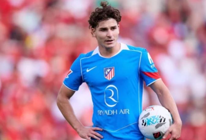 Transferimi i Alvarezit bëhet “i pamundur”