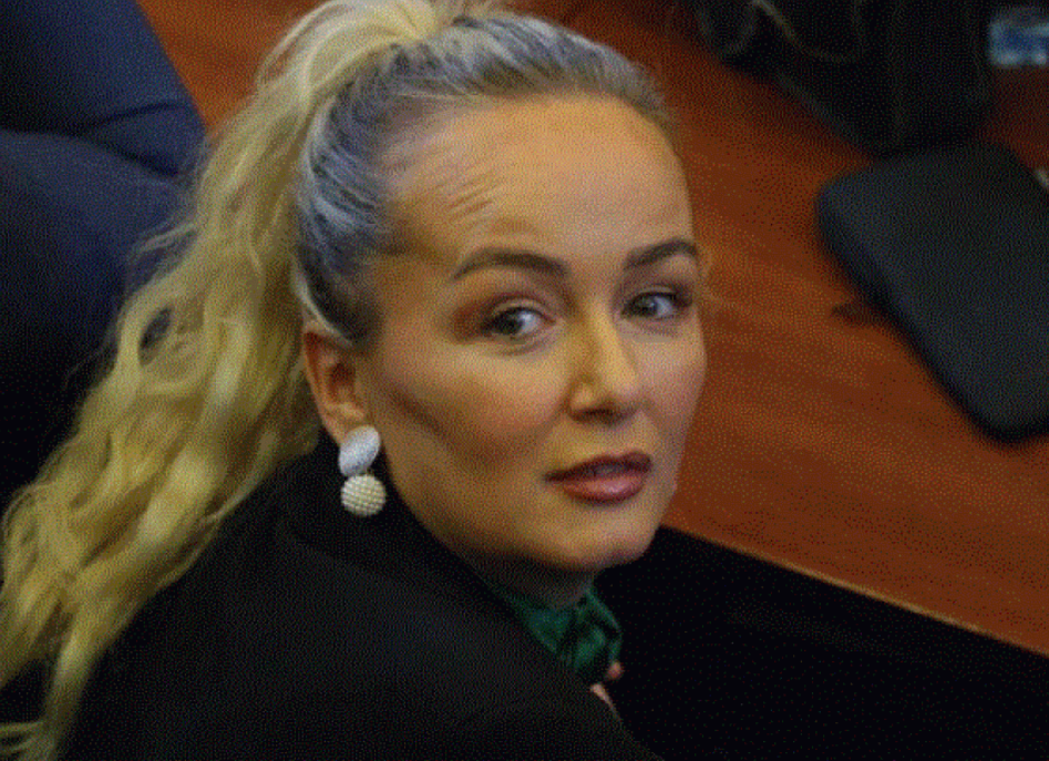 “Kjo o PDK-ja!” – Matoshi ‘shpërthen’ ndaj Mërgim dhe Sami Lushtakut