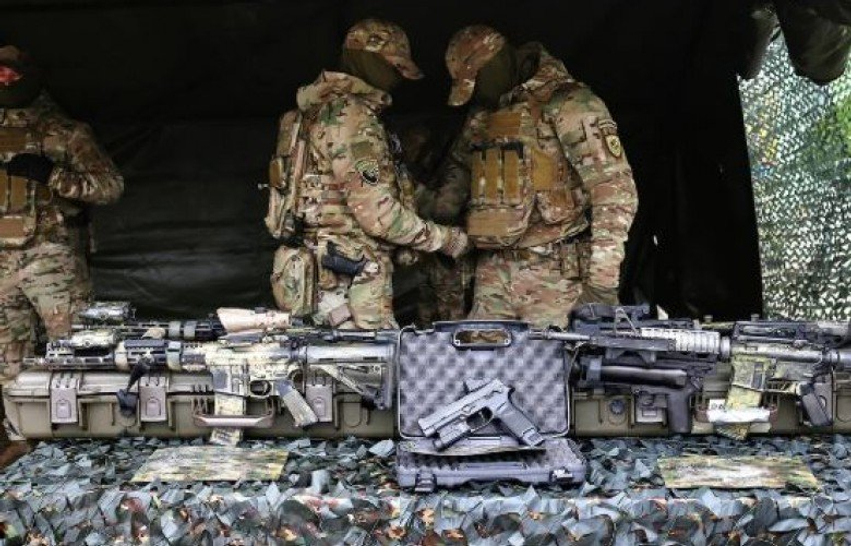 bloomberg-kosova-po-nderton-ushtrine-paralelisht-me-perpjekjet-per-njohje