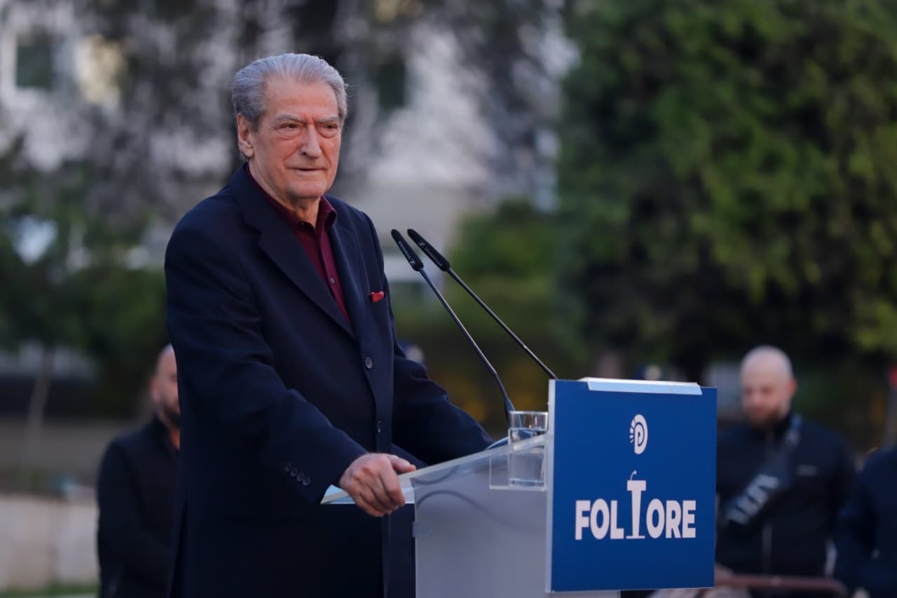  Berisha për votimin e rezolutës së BE: Nuk duam që Shqipëria të përfundojë në hapësira jo perëndimore