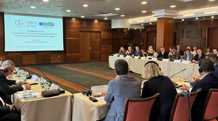 Bashkëpunimi kundër krimit dhe korrupsionit, kryeprokurorët e Ballkanit Perëndimor mblidhen në Sarajevë me Eurojust