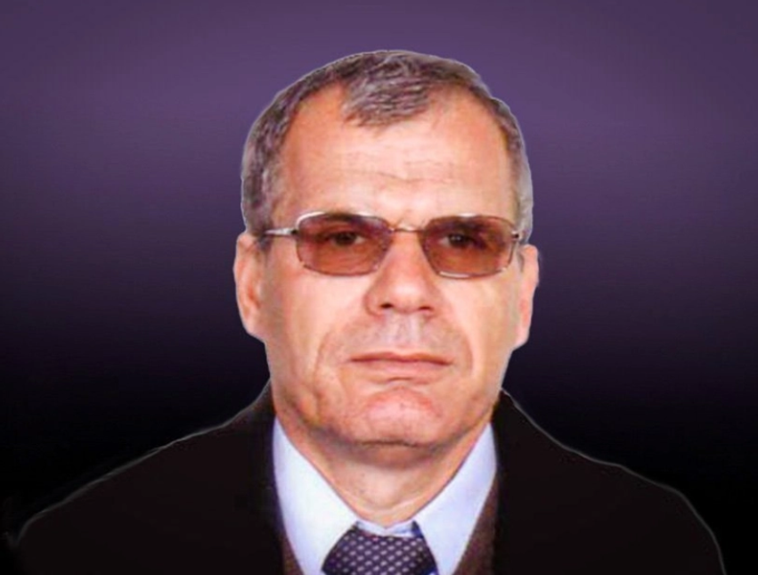 Intelektualë  mbështesni Albin Kurtin 