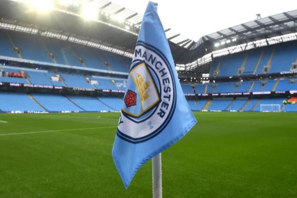 City me telashe financiare: Mbi 100 akuza të mbledhura
