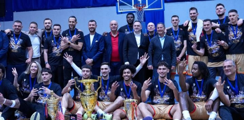 Besëlidhja mund sërish Tiranën në finale dhe shpallet kampione e Shqipërisë
