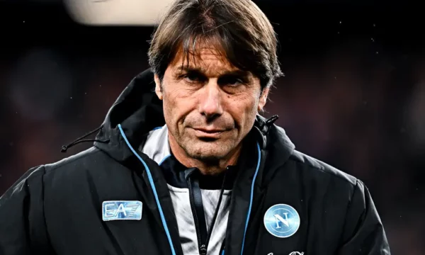 Antonio Conte pritet të largohet Napoli, me përfundimin e sezonit