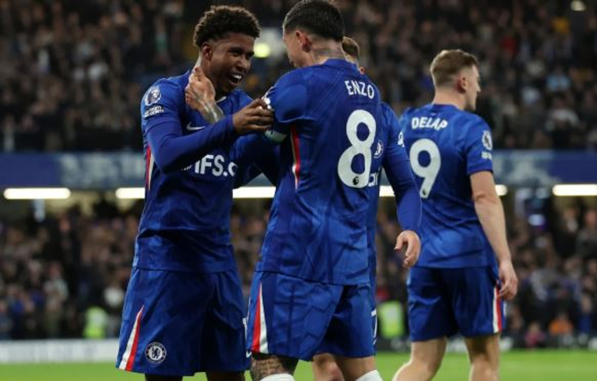 Chelsea bën gati revolucionin në verë