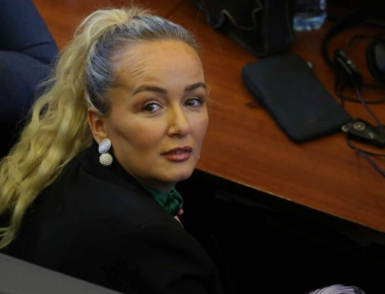 “Berat, pse s’je ti në burg?”, Matoshi ‘shpërthen’ ndaj Buzhalës pas rastit të fundit – ia publikon edhe një video
