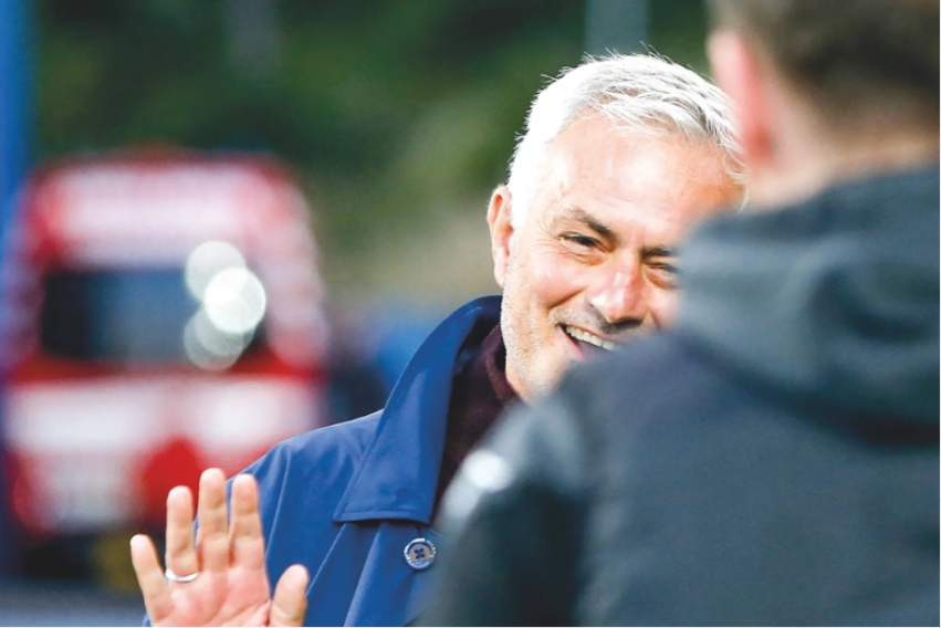 real-madridi-ka-nje-date-per-zyrtarizimin-mourinhos