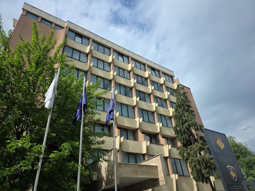 Dyshohet se i kishte ofruar 100 mijë euro për të kryer një vrasje  kërkohet paraburgim për të dyshuarin
