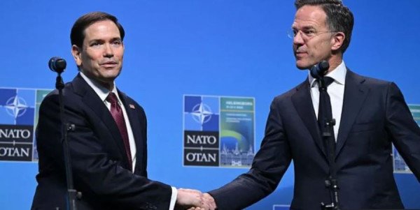 ​Rubio përpiqet të sigurojë aleatët e NATO-s mbi vendosjen e trupave amerikane