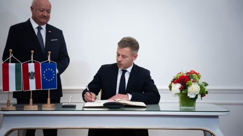 Magyar  BE ja duhet të pranojë kandidatët e Ballkanit Perëndimor përpara Ukrainës për të ruajtur besueshmërinë