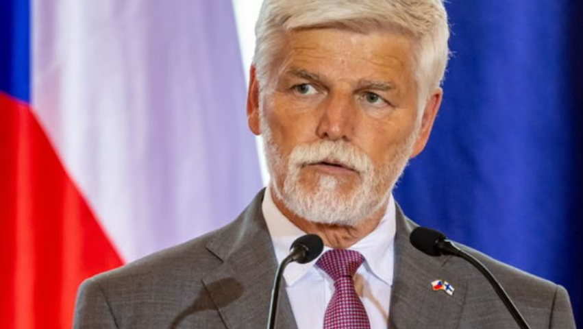 Presidenti çek i kërkon NATO s të tregojë dhëmbët ndaj provokimeve të Rusisë