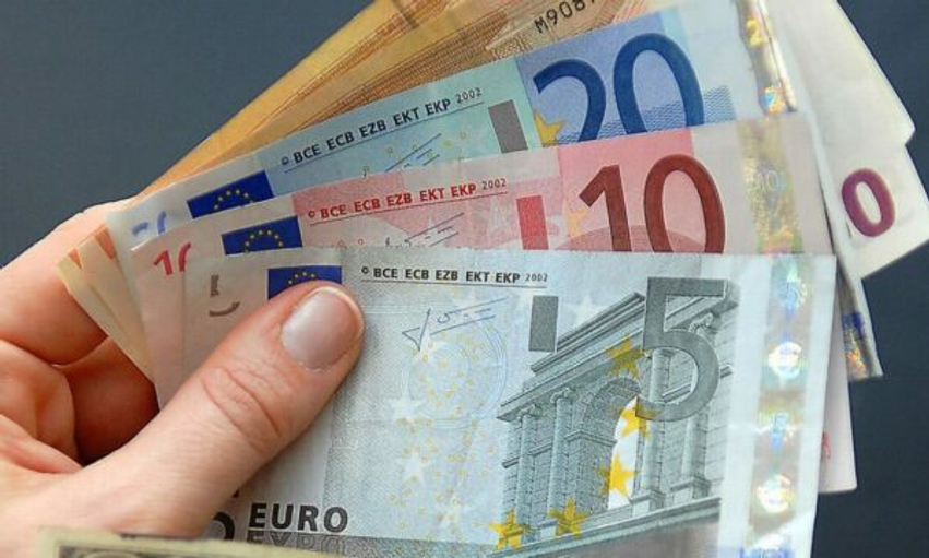 Kurti i rrit pagesat për lehonat nga ky muaj  500 euro në muaj  pa i llogaritur shtesat për foshnjat