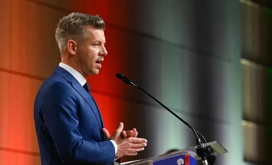 Kryeministri hungarez tregoi se çfarë sigurie i duhet Ukrainës