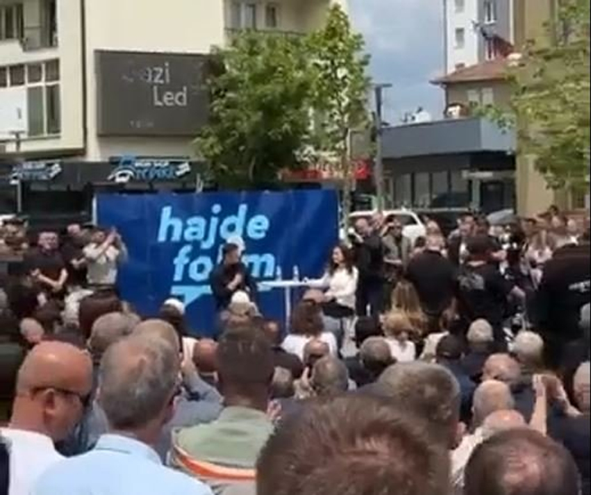 Pas Gjakovës   Hajde folim  në Llap   Osmani dhe Abdixhiku priten me duartrokitje