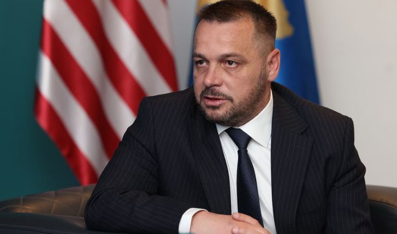 Raporti i DASH, Maqedonci: Përkrahja amerikane mbetet vendimtare për Kosovën