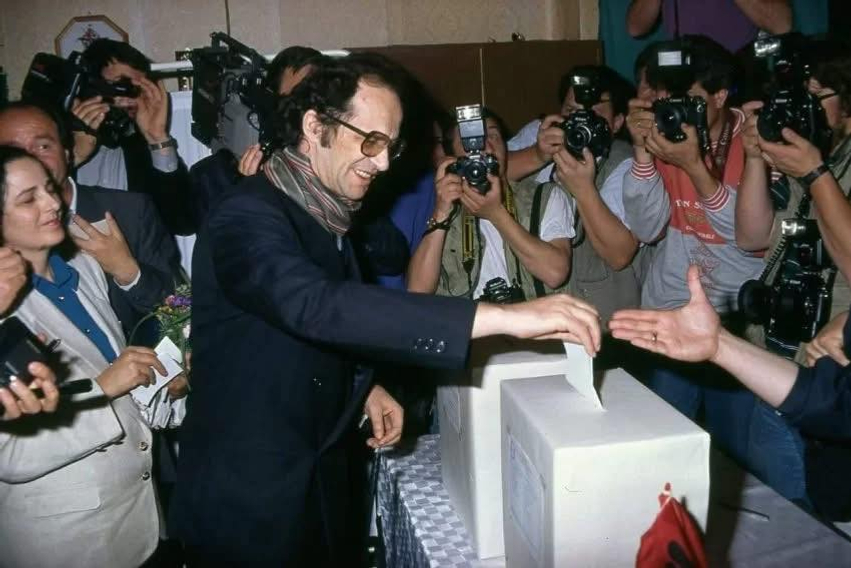 LDK kujton 24 majin 1992 dhe vlerëson Rugovën si figurë të shtetformimit