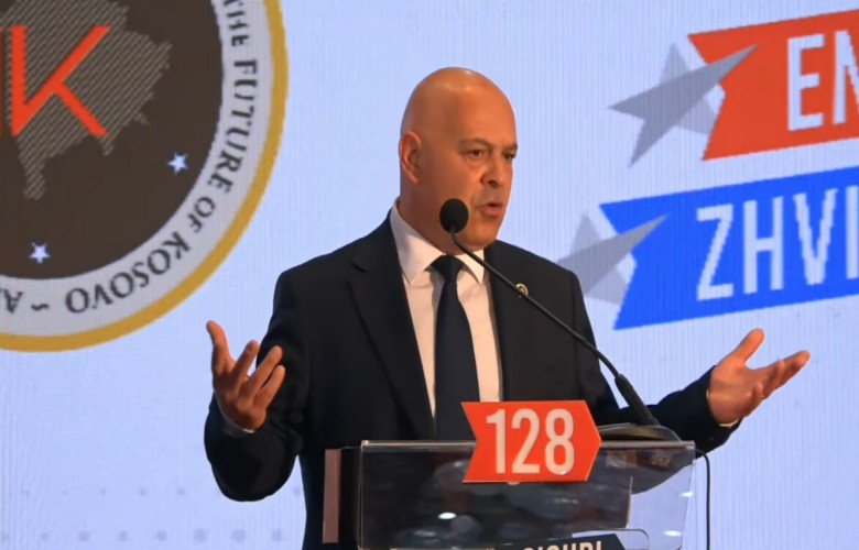 Ardian Gjini zgjedhet kryetar i ri i AAK-së 