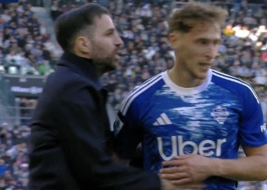 fabregasi-befason-me-fjale-per-futbollistin-e-kosoves