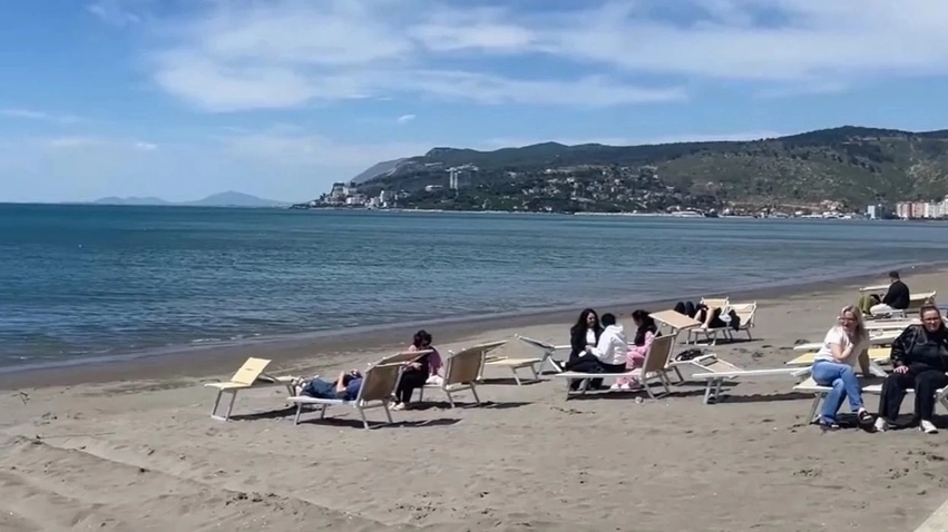 Shëngjini çel sezonin turistik/ Operatorët turistikë: Presim shtim të numrit të vizitorëve këtë verë