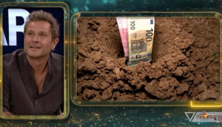 Agai vë në lëvizje fermerët  fsheh 10 mijë euro nën tokë