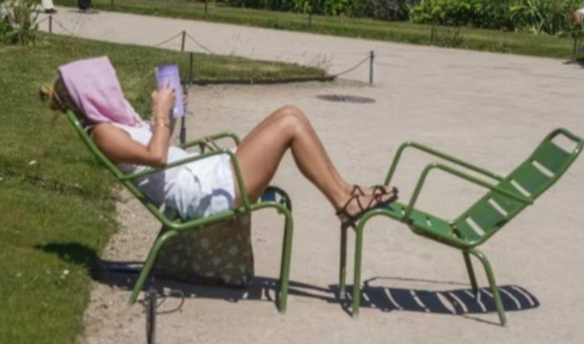 Franca përballet me vapë ekstreme  temperaturat shkojnë drejt 35°CFranca përballet me vapë ekstreme  temperaturat shkojnë drejt 35°C