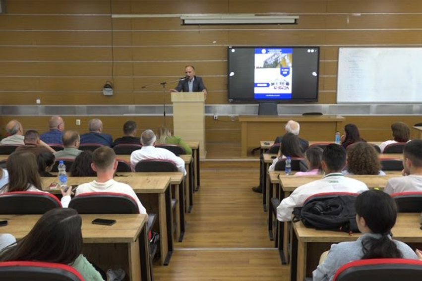  Ditët e Historisë  rikthehet interesimi i studentëve për studimet historike