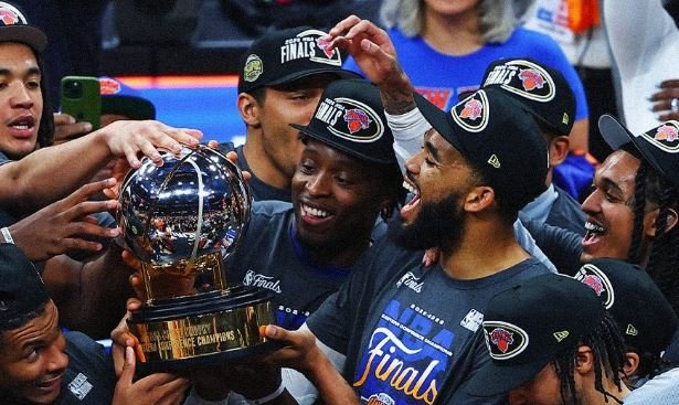 New York Knicks kampion në Konferencën e Lindjes, rikthehet në finalet e NBA pas 27 vitesh